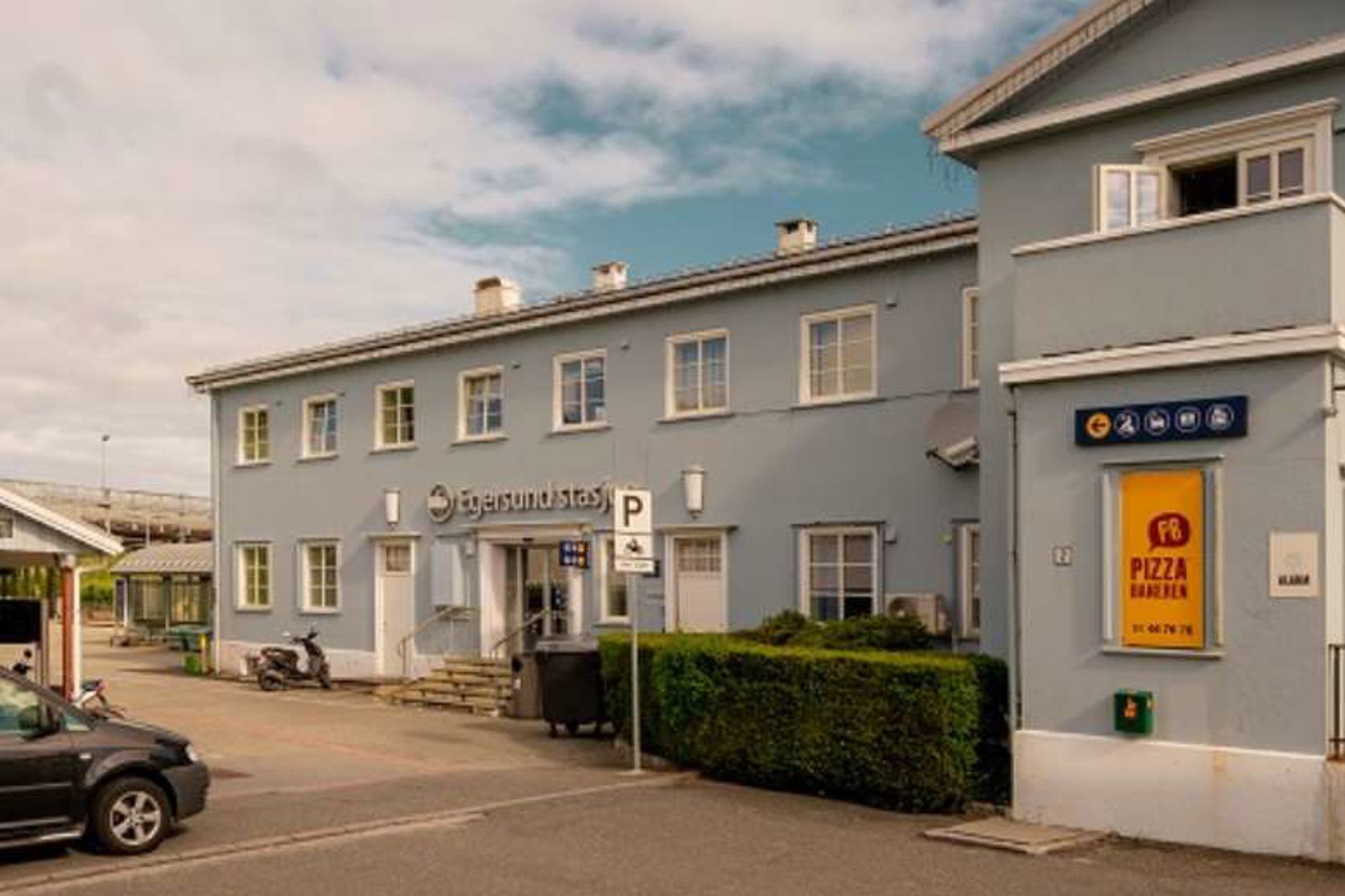 Exterior view of Egersund station