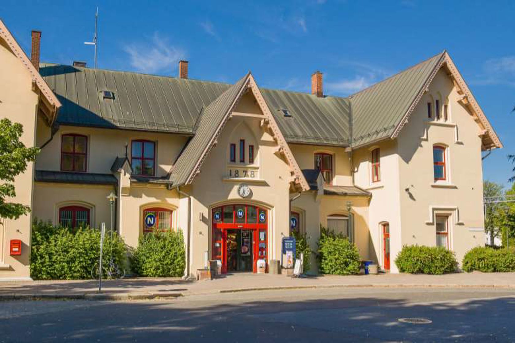 Extorior view of Fredrikstad station