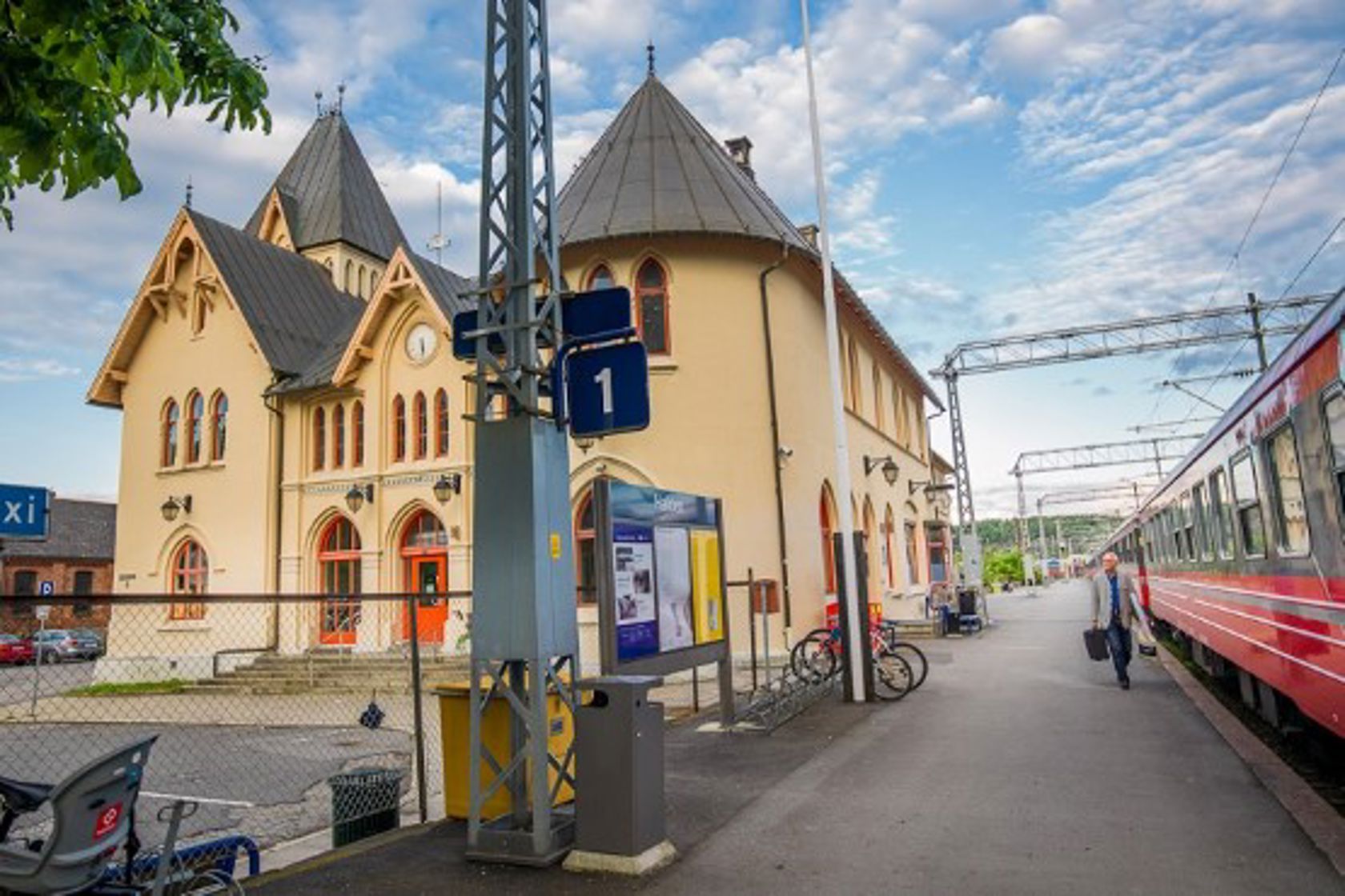 Exterior view of Halden station