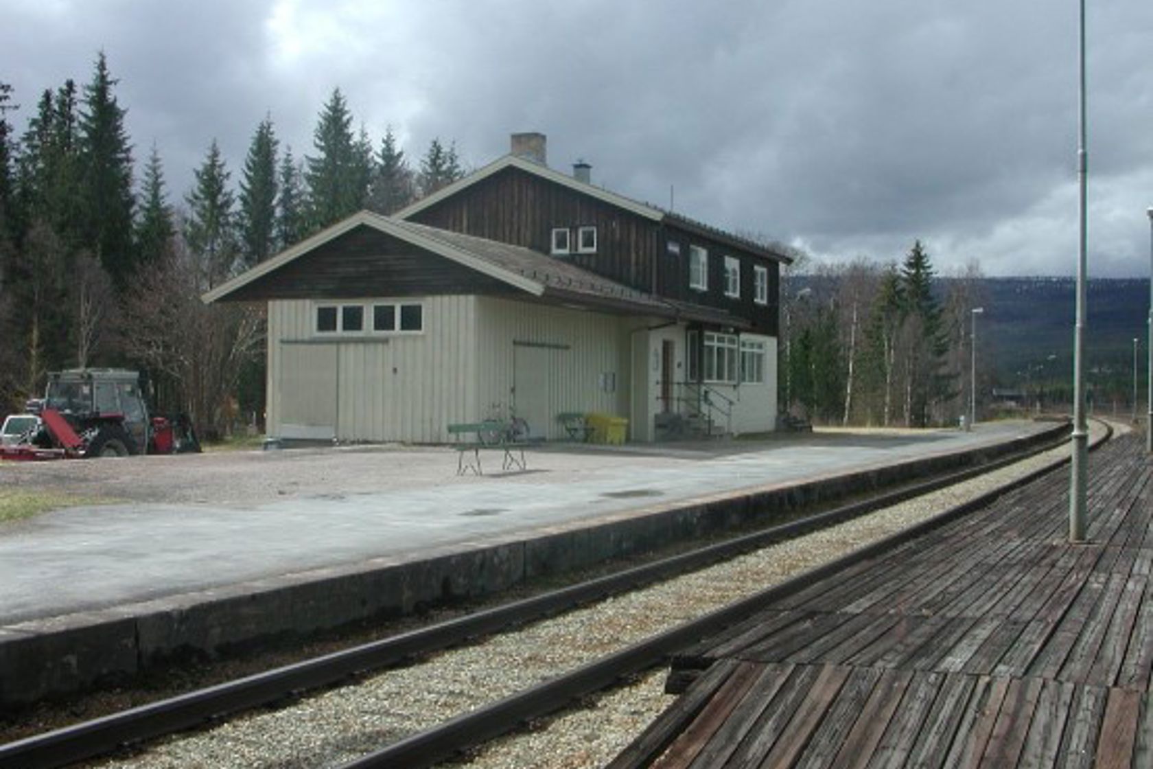 Exterior view of Hanestad station