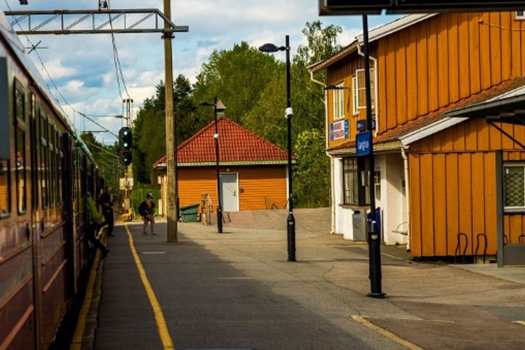 Exterior view of Langhus station