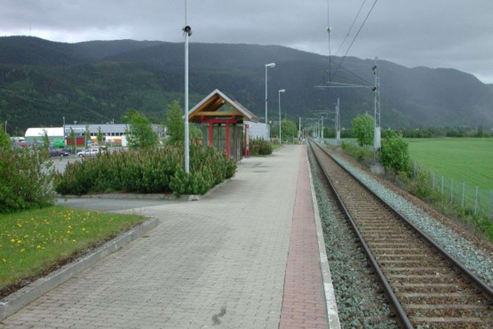 Eksteriørfoto av Melhus skysstasjon