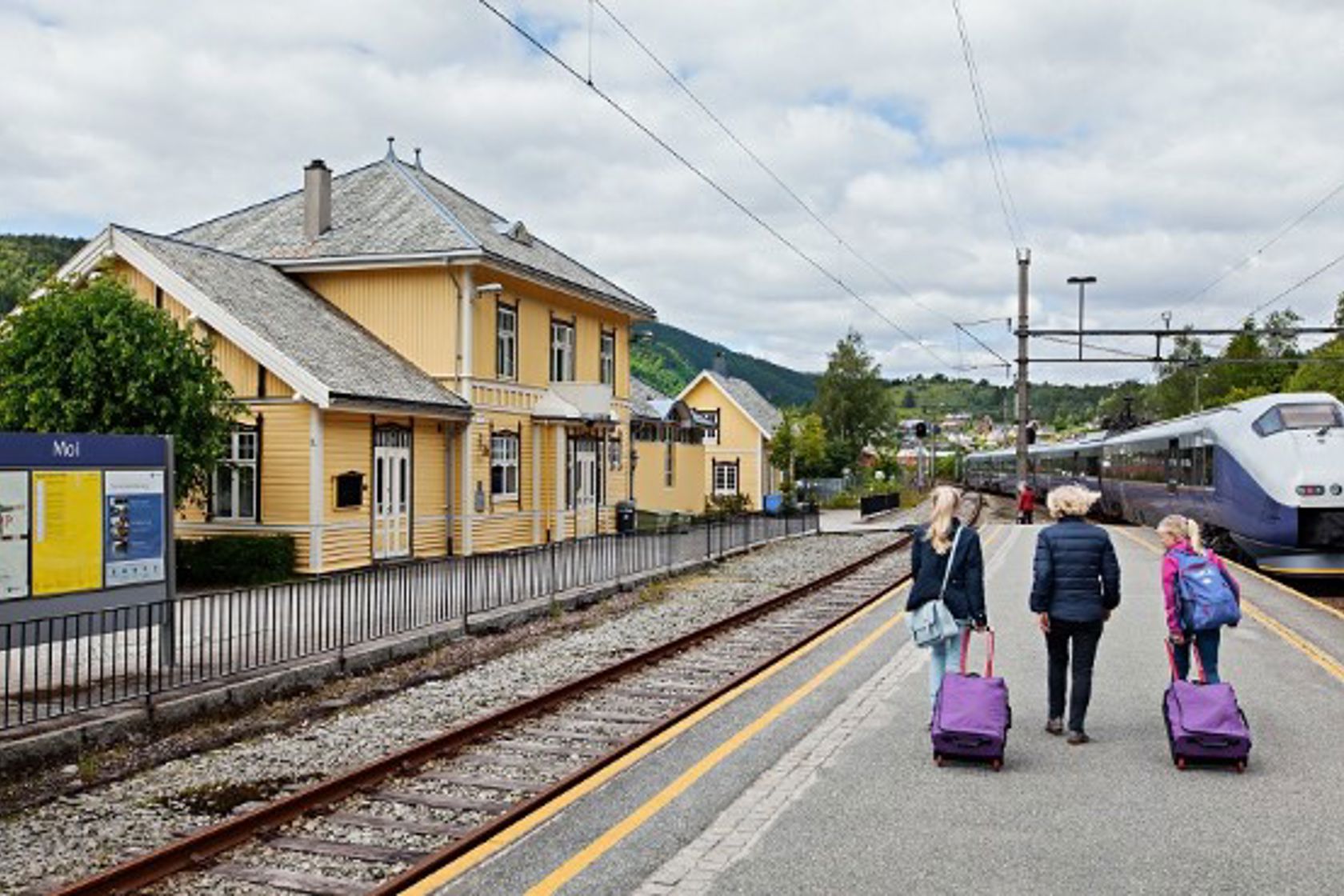 Exterior view of Moi station