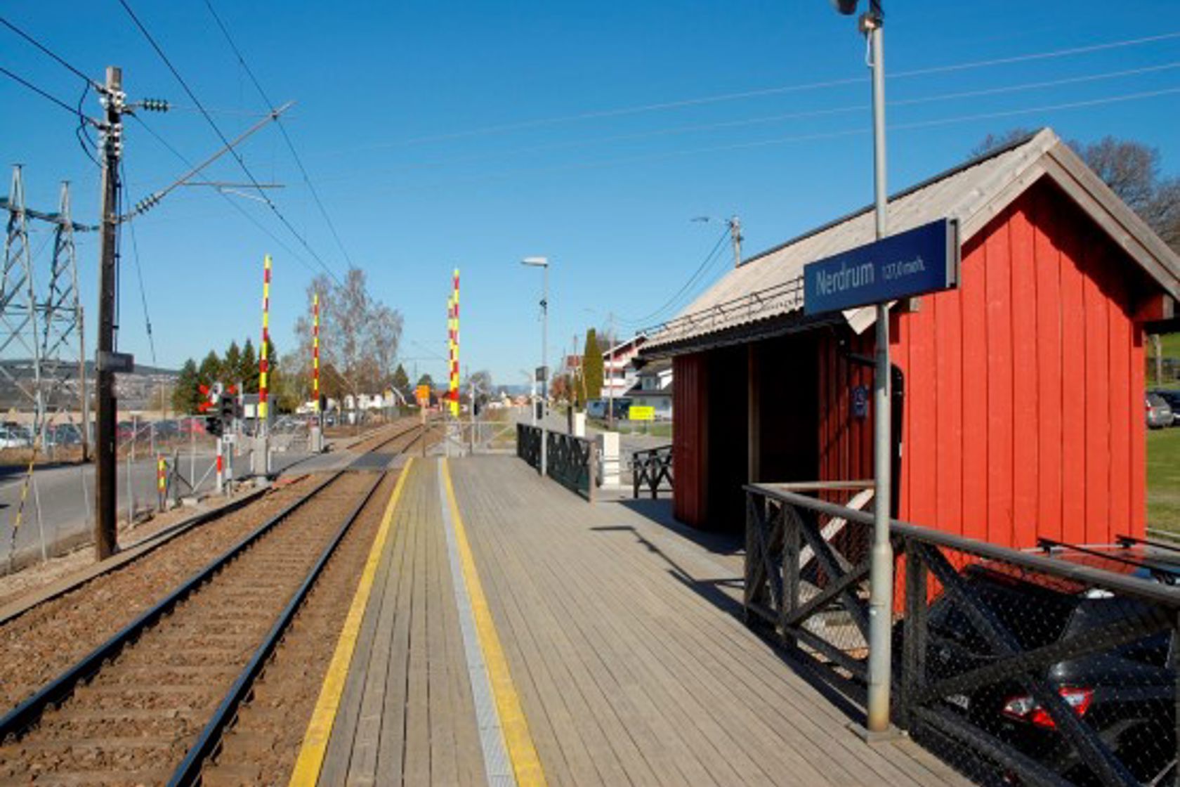 Eksteriørfoto av Nerdrum holdeplass