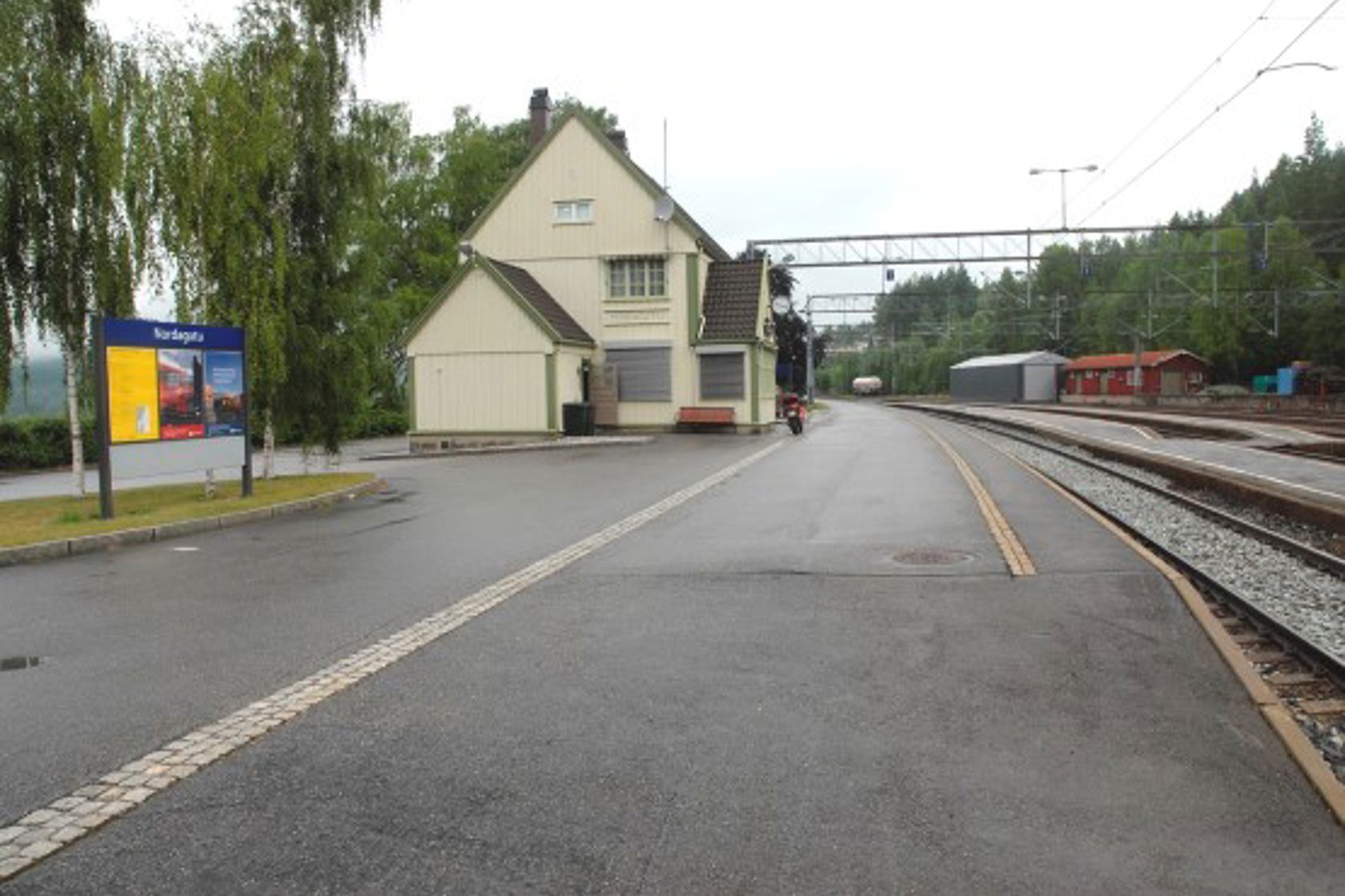 Exterior view of Nordagutu station