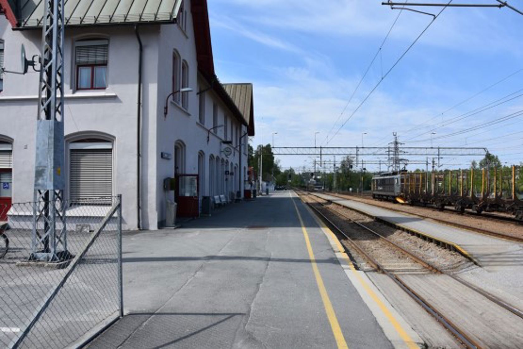 Exterior view of Sarpsborg station