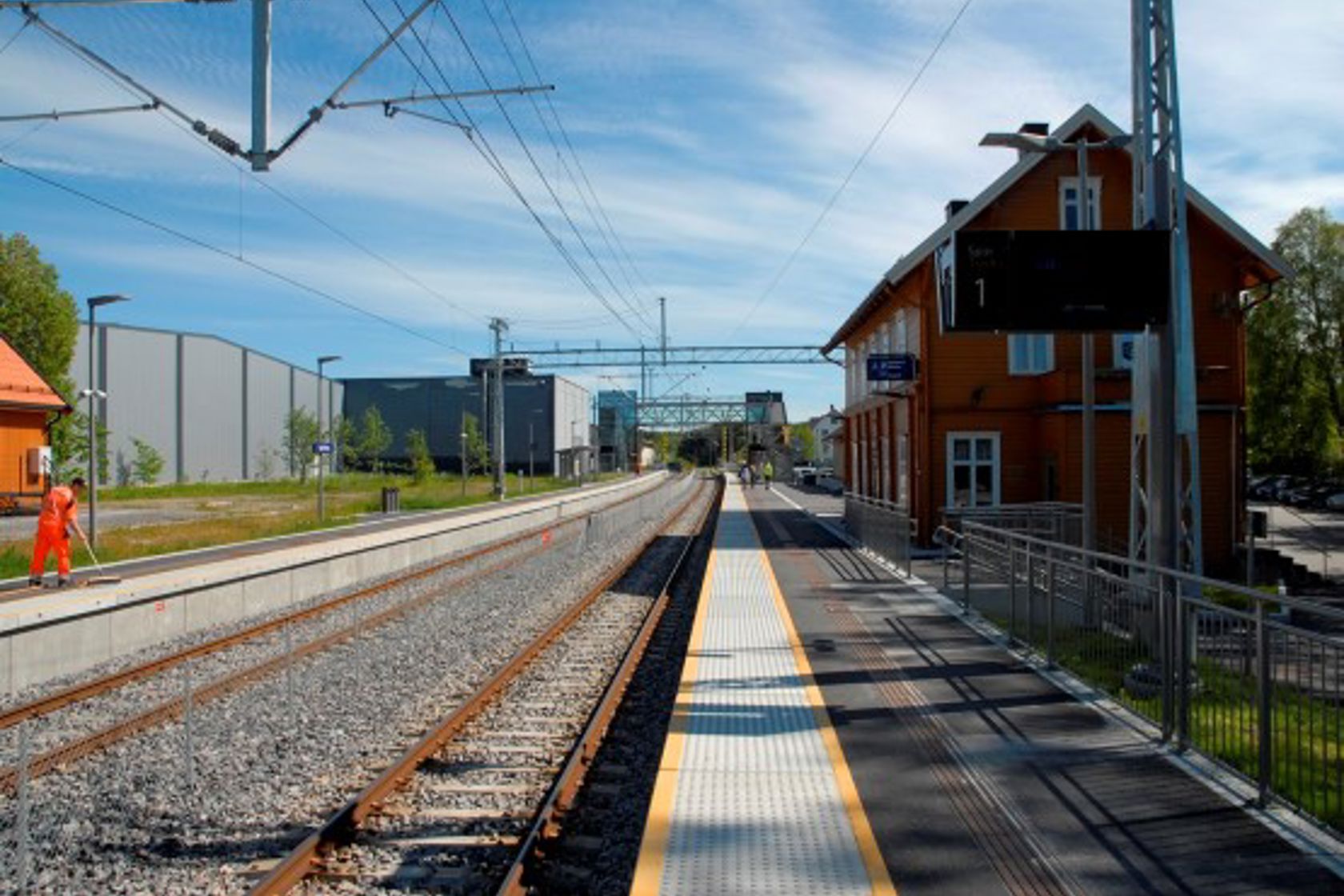 Exterior view of Spydeberg station