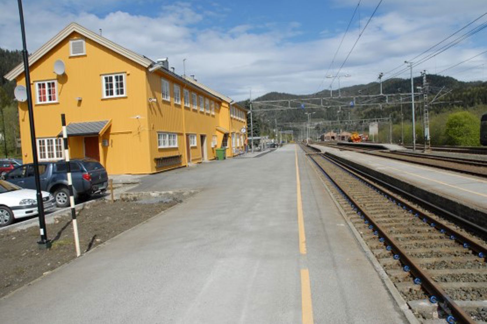 Exterior view of Støren station