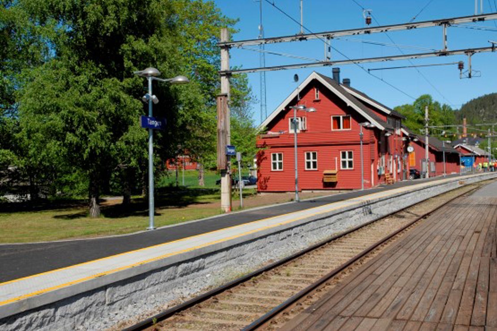 Exterior view of Tangen station
