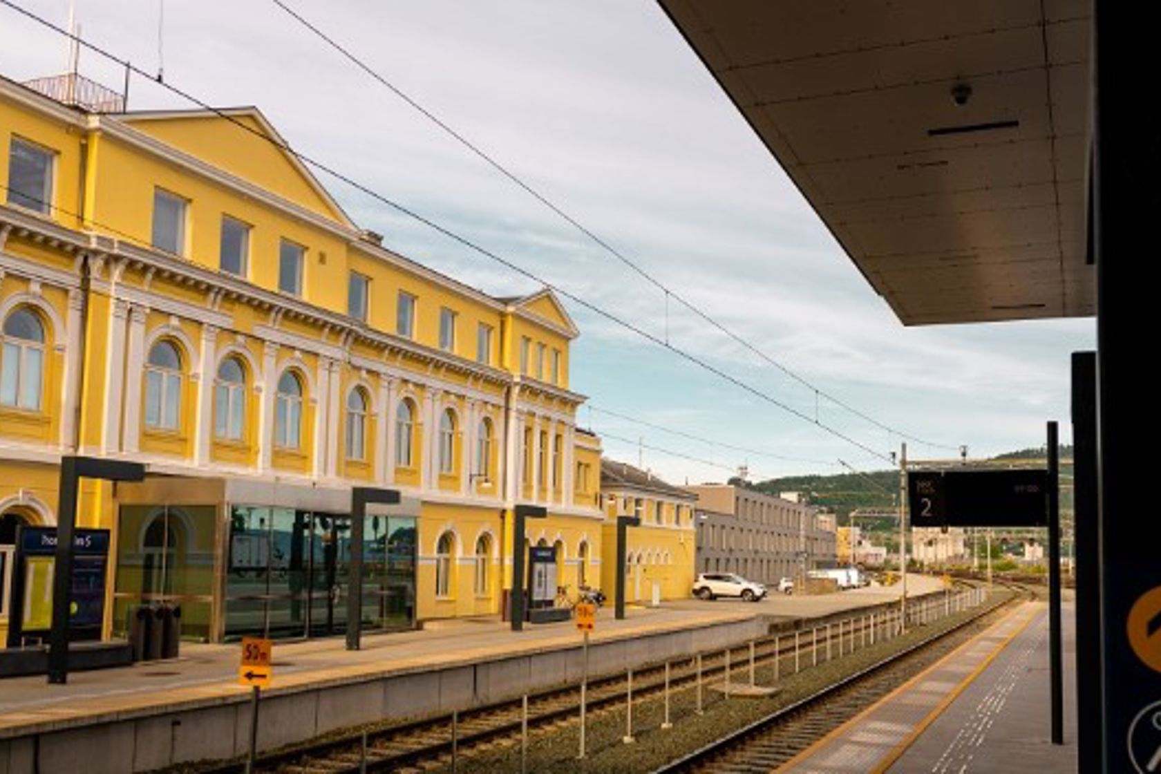 Eksteriørfoto av Trondheim S