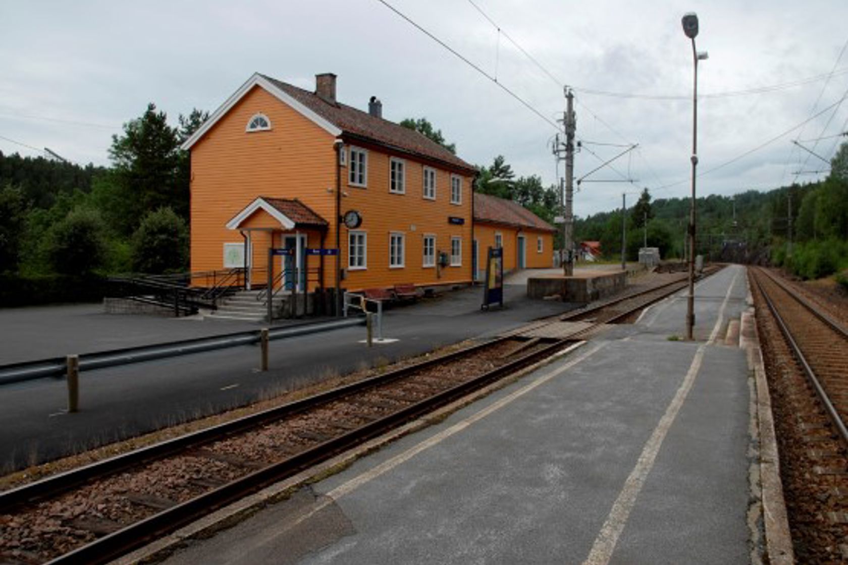 Exterior view of Vegårshei station